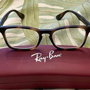 Kids Ray-ban Prescription glasses, new condition with case!